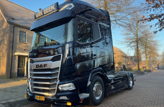 van beek 1.jpg